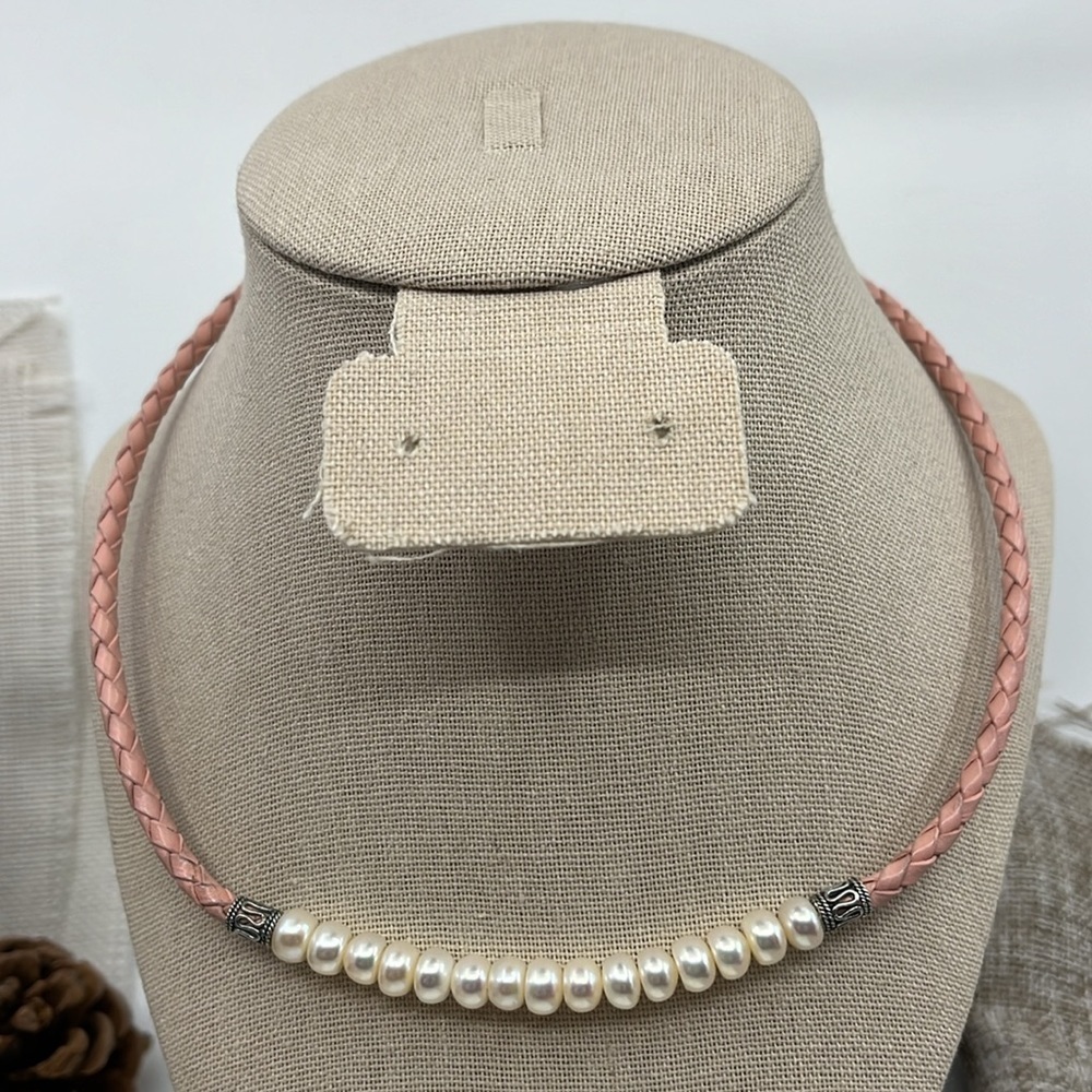 Vintage Pearl & Sterling Silver Pink Genuine Leather Necklace 16" Adjustable - Picture 3 of 11